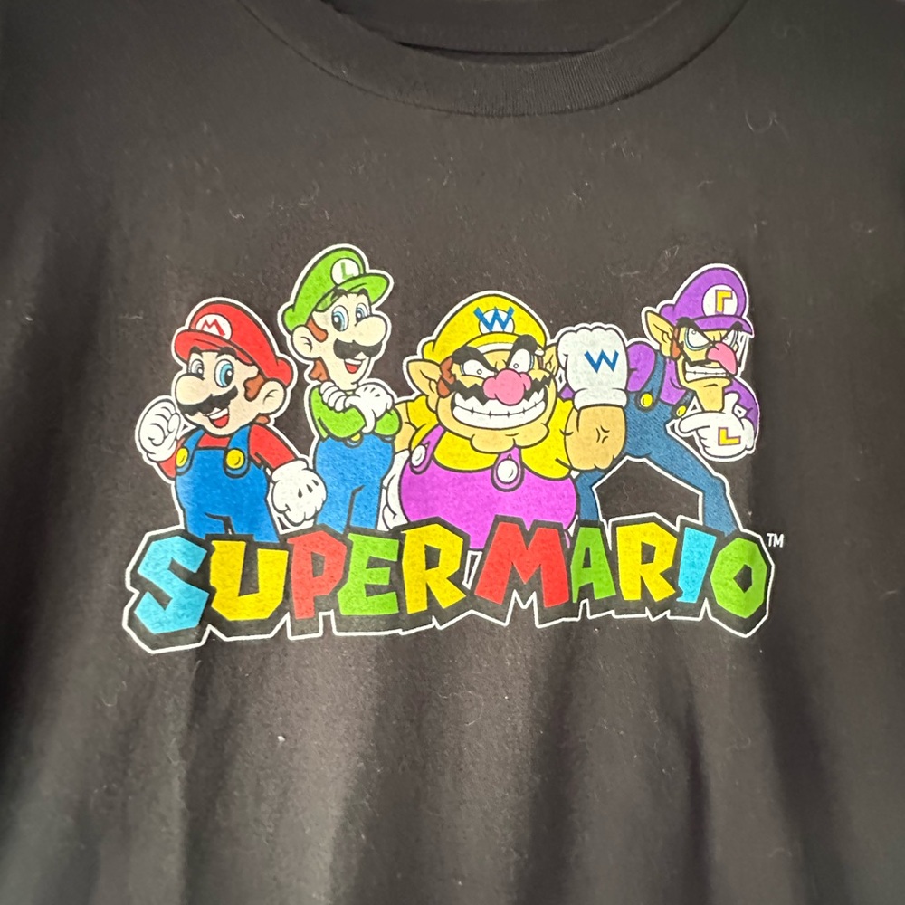 Nintendo Super Mario Black Tee - Picture 2 of 6